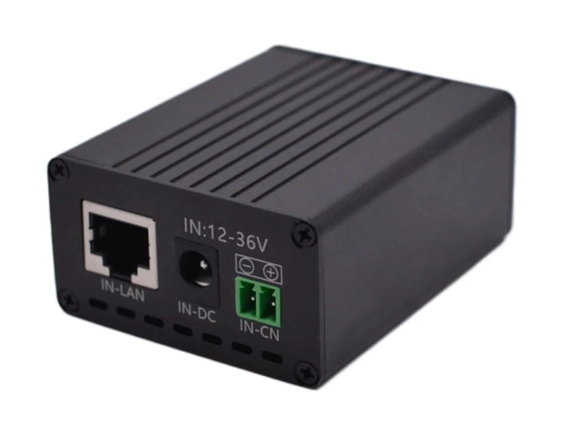 Convertisseur Maxsol POE24V avec ports Ethernet Gigabit, connexions d’alimentation et afficheur LCD